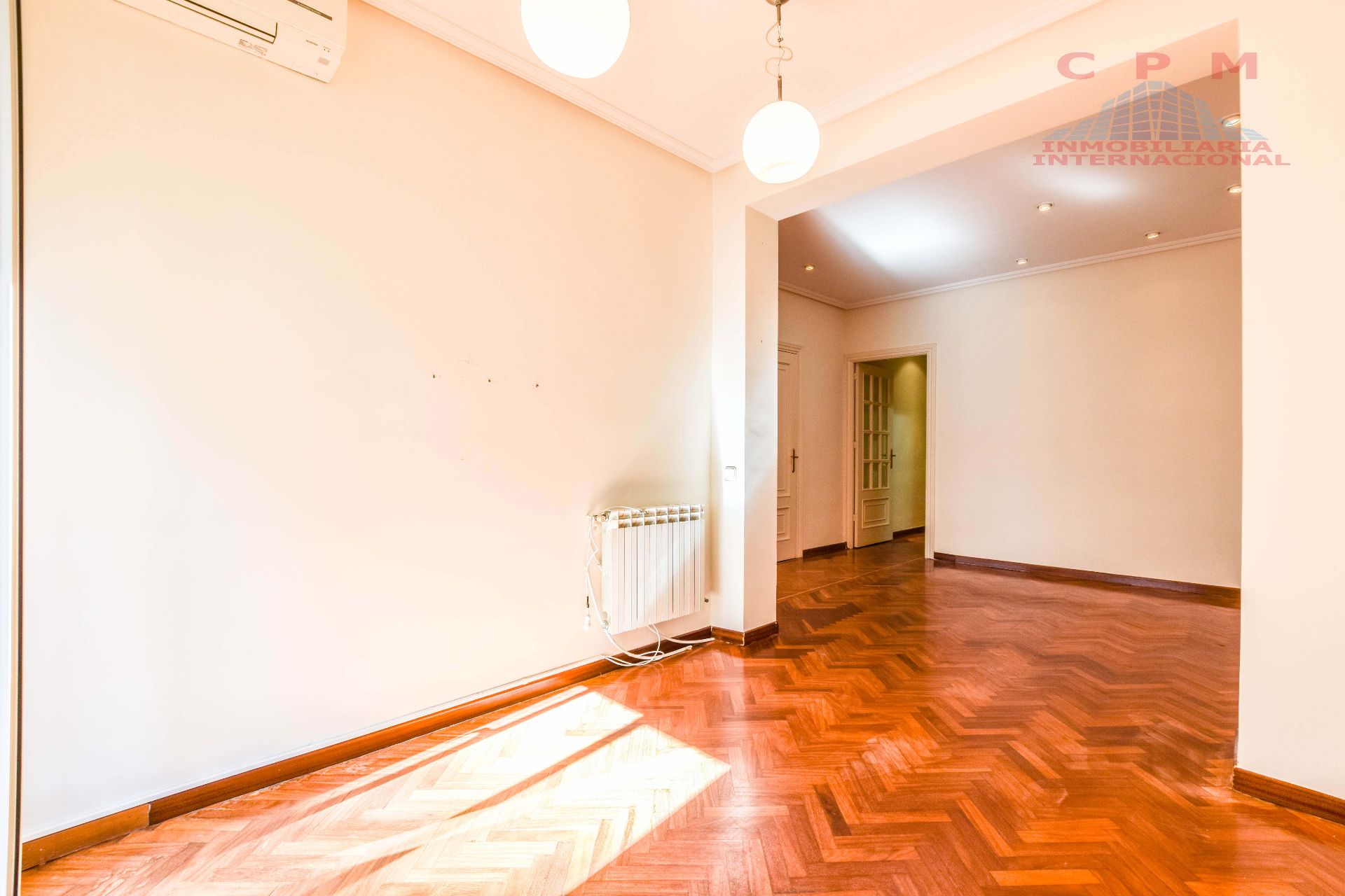 Flat to rent in  Madrid Capital  with Air Conditioner, Heating and Parquet flooring