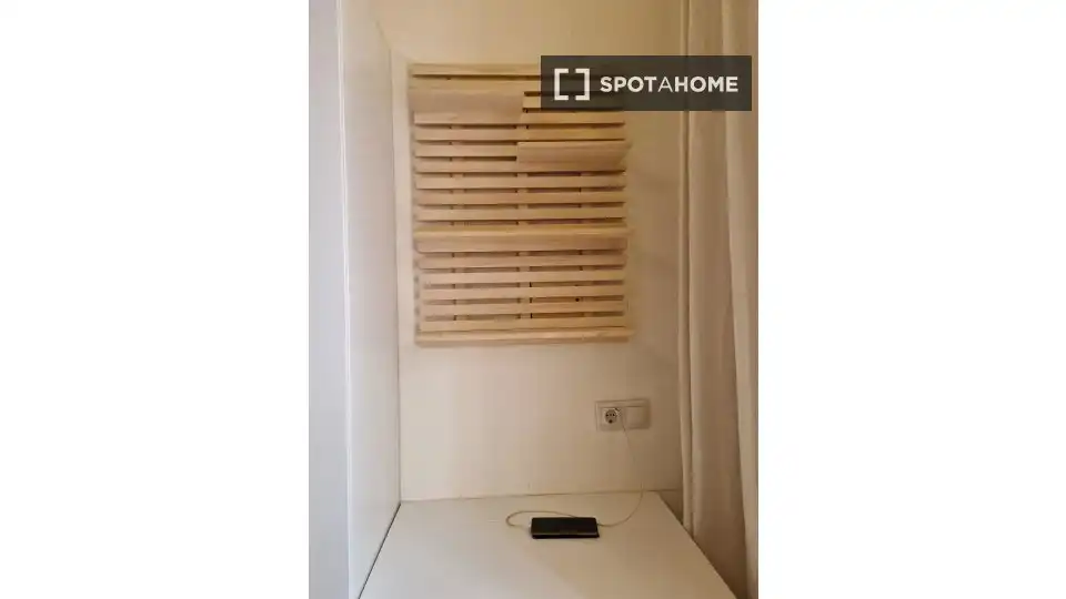 Piso con terraza en alquiler en Ciutat Vella, imagen 12
