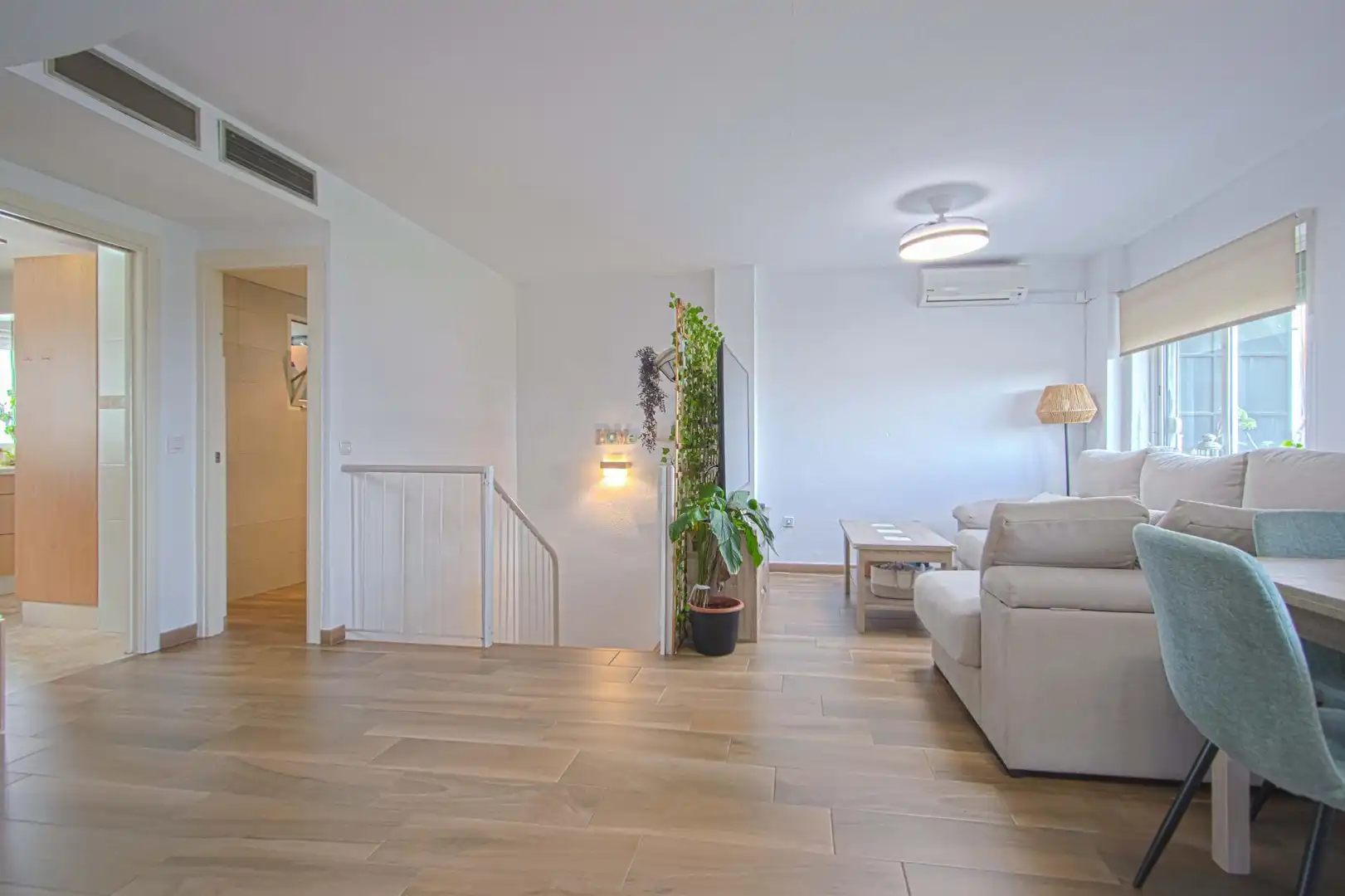 Duplexes for sale in Calle URBANO ORAD, Colores - Entreparques