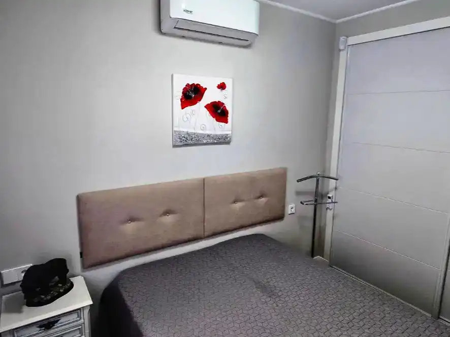 Bedroom of Flat for rent in Alicante / Alacant  with Air Conditioner and Balcony