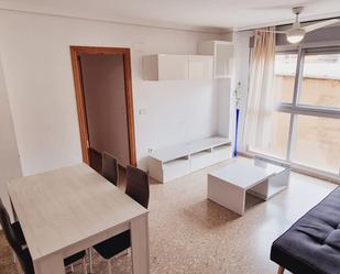 Living room of Flat for sale in  Valencia Capital  with Furnished, Oven and Washing machine