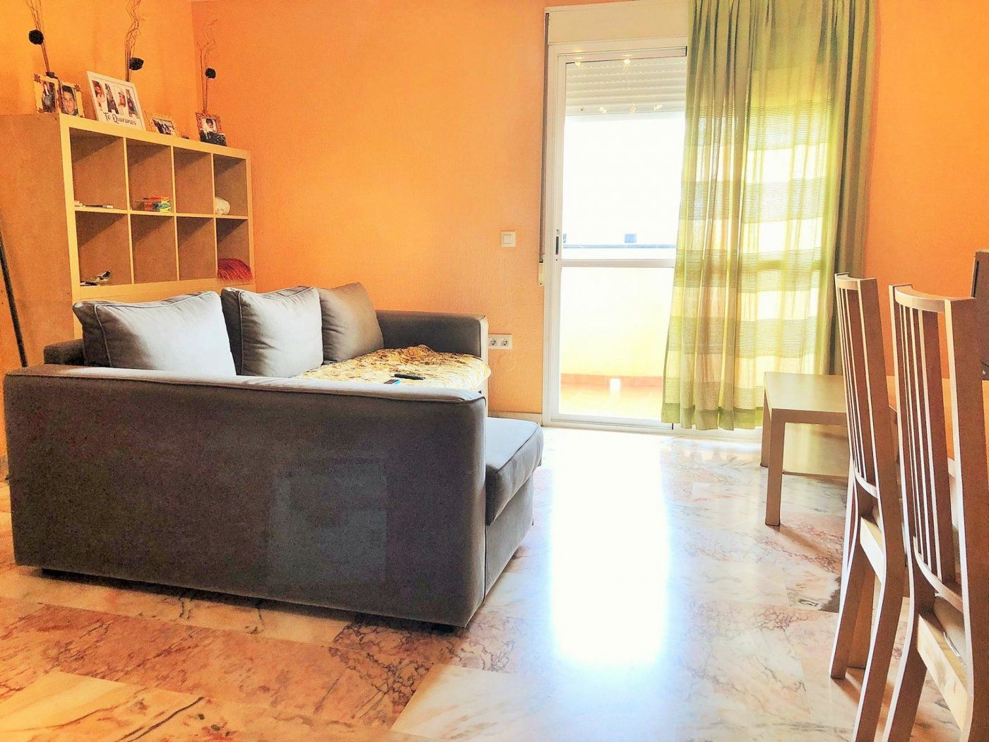 Living room of Flat for sale in Algeciras  with Terrace, Storage room and Balcony
