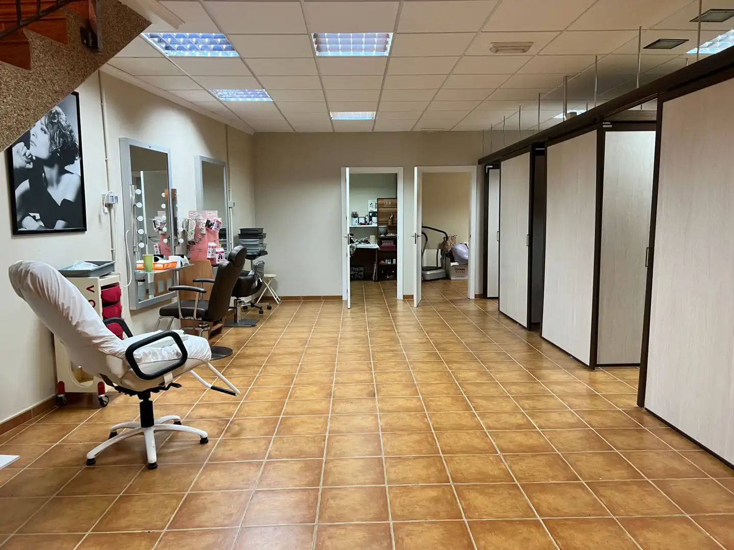 Local comercial en venda a Villafranca de los Caballeros