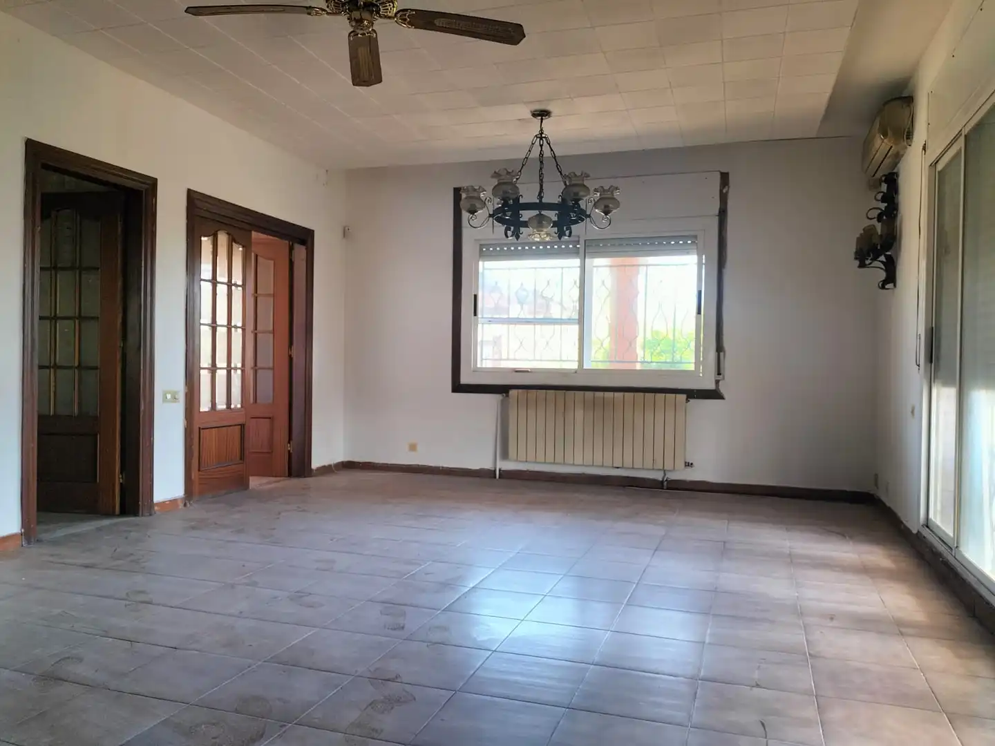 Living room of Houses for sale in Lliçà de Vall  with Private garden, Storage room and Swimming Pool
