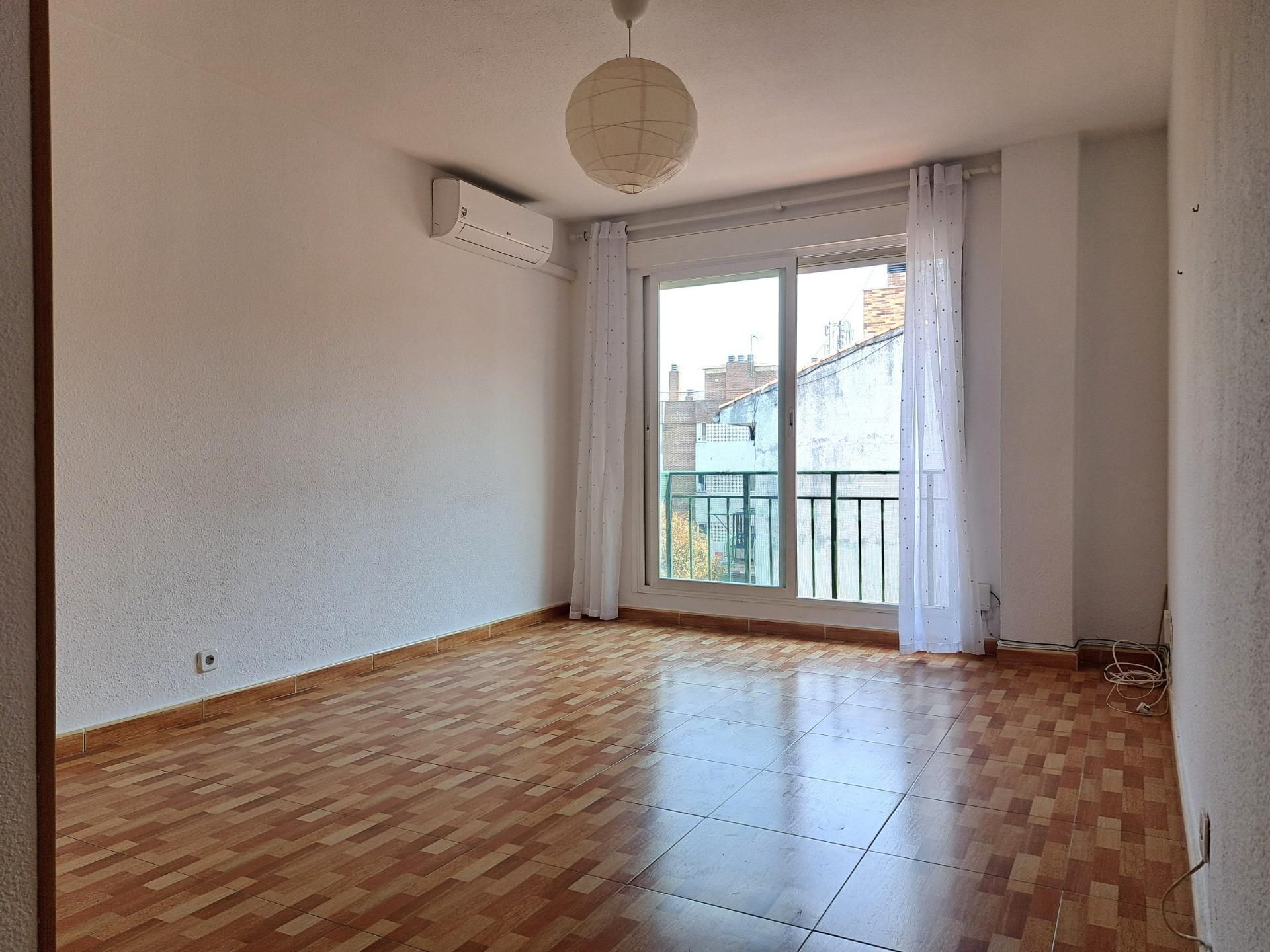 Dormitori de Apartament de lloguer en Majadahonda amb Aire condicionat i Terrassa