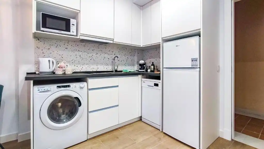 Cocina de Piso en venta en Marbella con Aire acondicionado, Jardín privado y Terraza