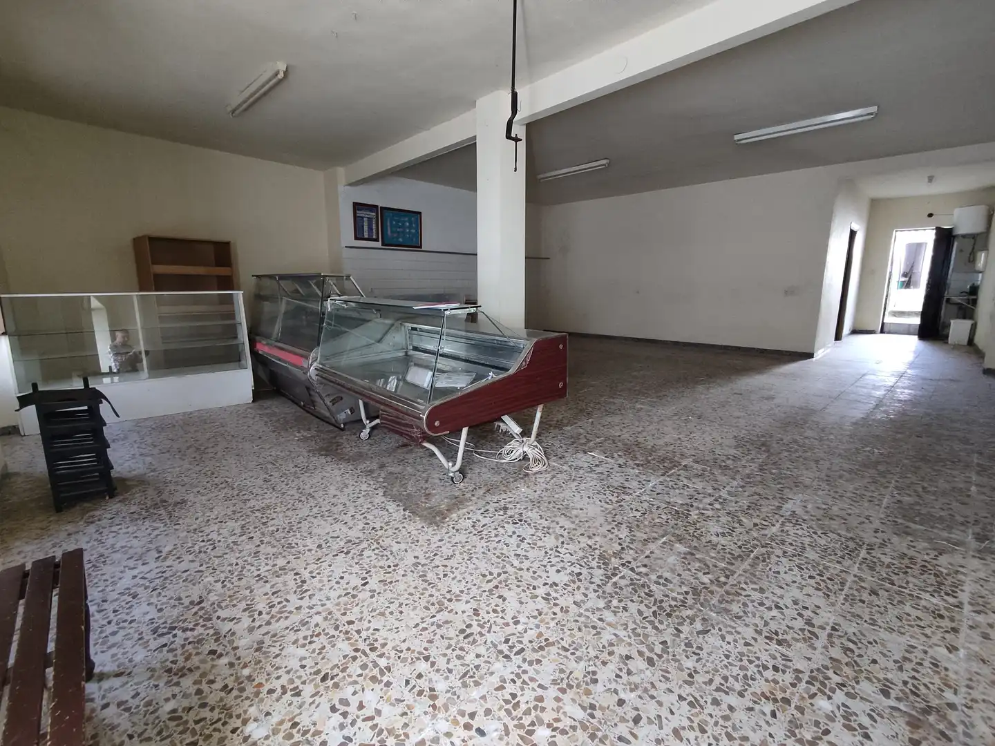 Local comercial en venda a Burguillos del Cerro, imagen 2