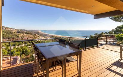 Terrassa de Casa o xalet en venda en Sitges amb Aire condicionat, Terrassa i Piscina