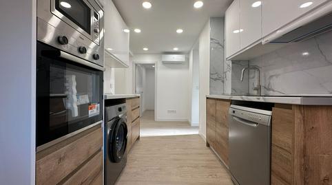 Foto 5 de Piso en venta en Calle Almonacid, Numancia, Madrid