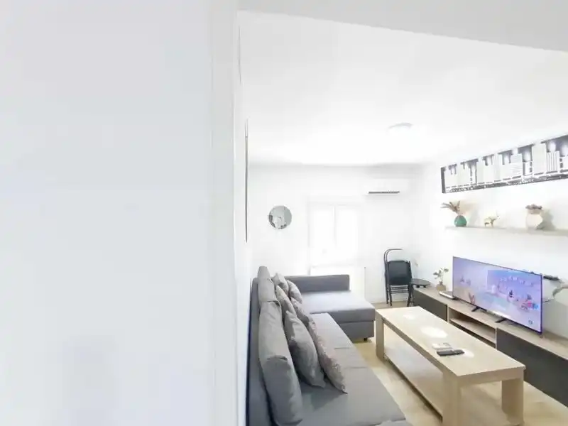 Wohnzimmer von Wohnung zur Miete in Salamanca Capital mit Klimaanlage
