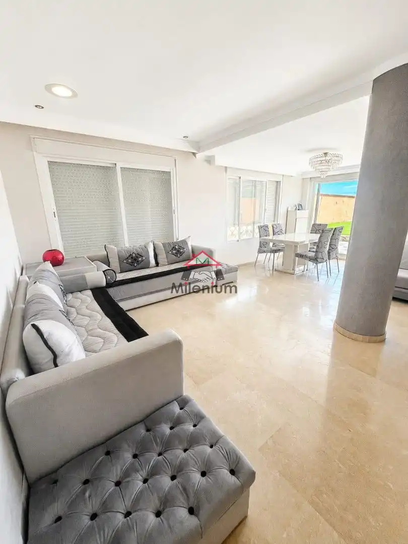 Sala de estar de Casa o chalet en venta en Algeciras con Aire acondicionado, Jardín privado y Terraza