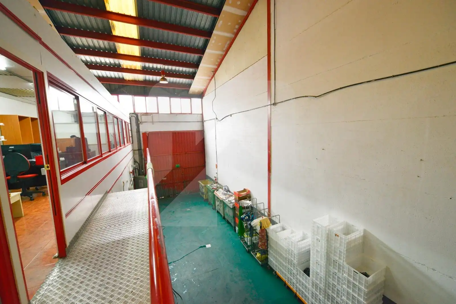Nave industrial en venta en Calle ISAAC PERAL, Altos del Olivar - El Caracol
