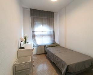 Bedroom of Flat to share in  Madrid Capital  with Heating, Terrace and Furnished