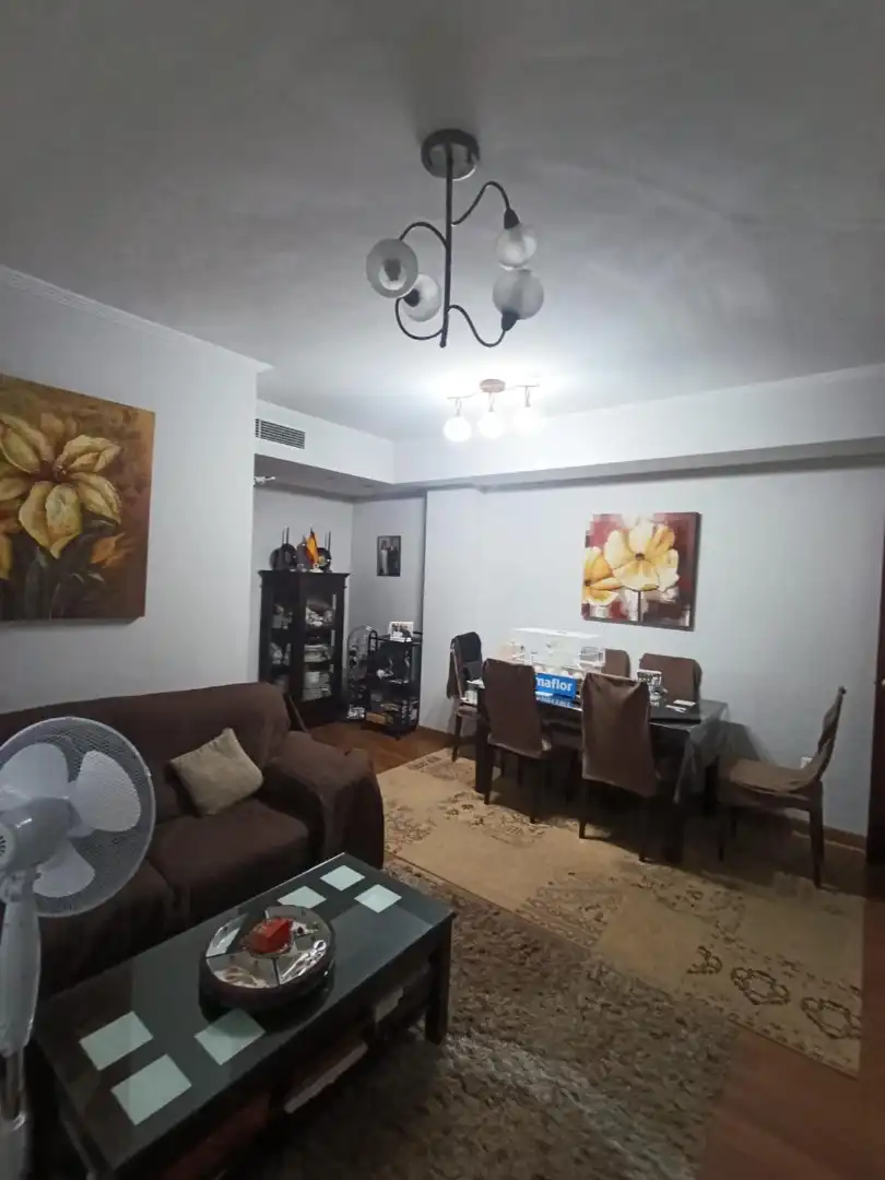 Sala de estar de Piso en venta en Sevilla con Trastero