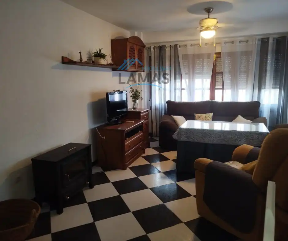 Sala de estar de Edificio en venta en Bohonal de Ibor