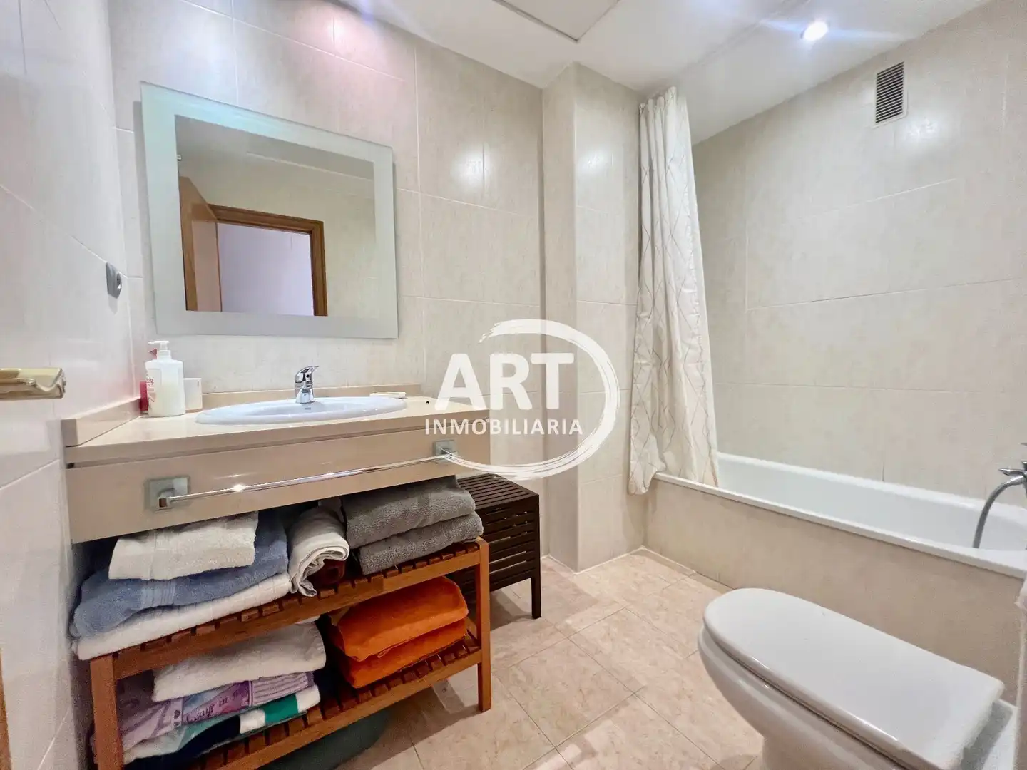 Baño de Piso en venta en Paterna con Aire acondicionado, Calefacción y Terraza