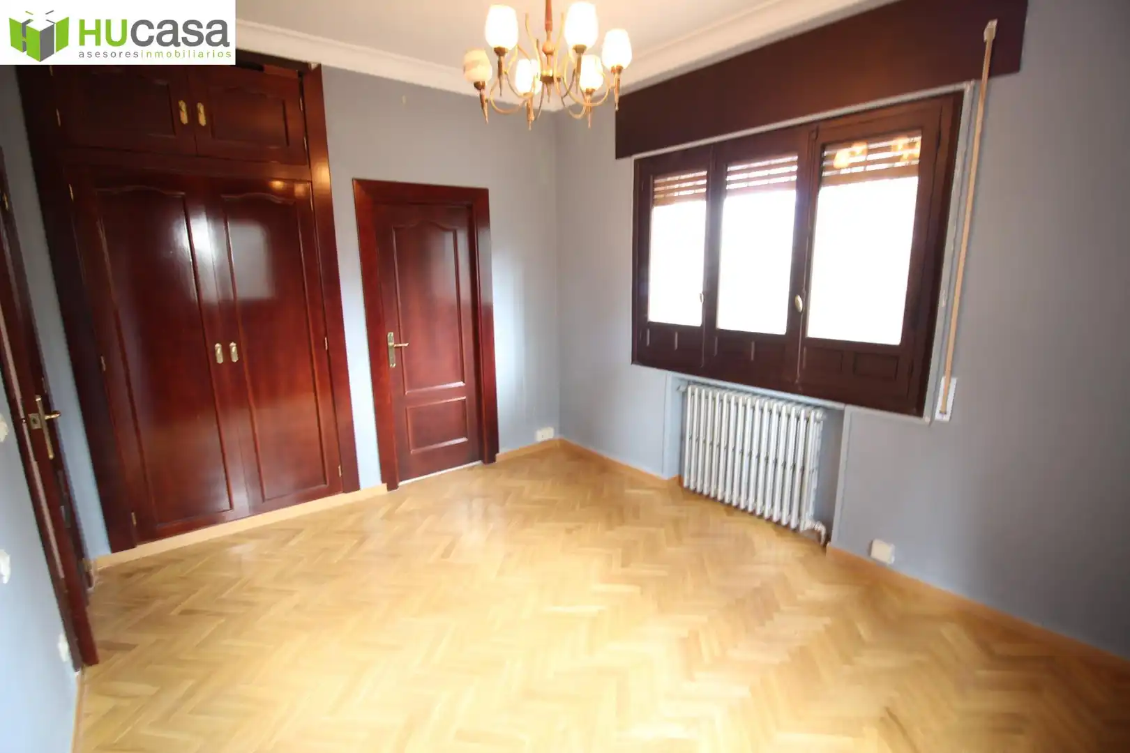 Schlafzimmer von Haus oder Chalet zum Verkauf in Olías del Rey mit Heizung, Privatgarten und Terrasse