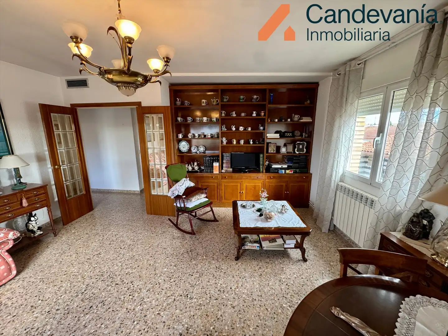 Sala de estar de Piso en venta en San Mateo de Gállego con Aire acondicionado, Calefacción y Balcón