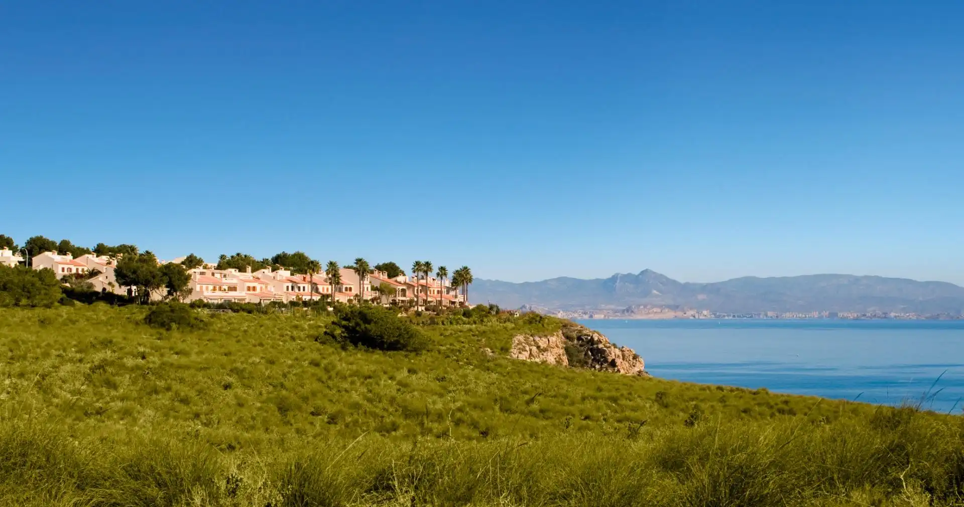 Außenansicht von Erdgeschoss zum Verkauf in Santa Pola mit Klimaanlage, Heizung und Privatgarten