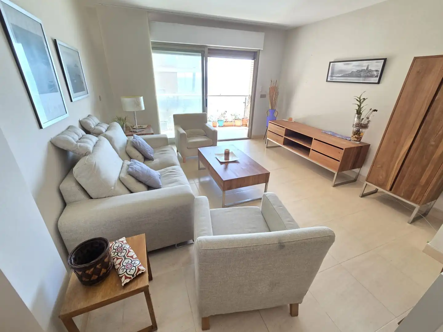 Sala d'estar de Apartament en venda en Torrevieja amb Aire condicionat