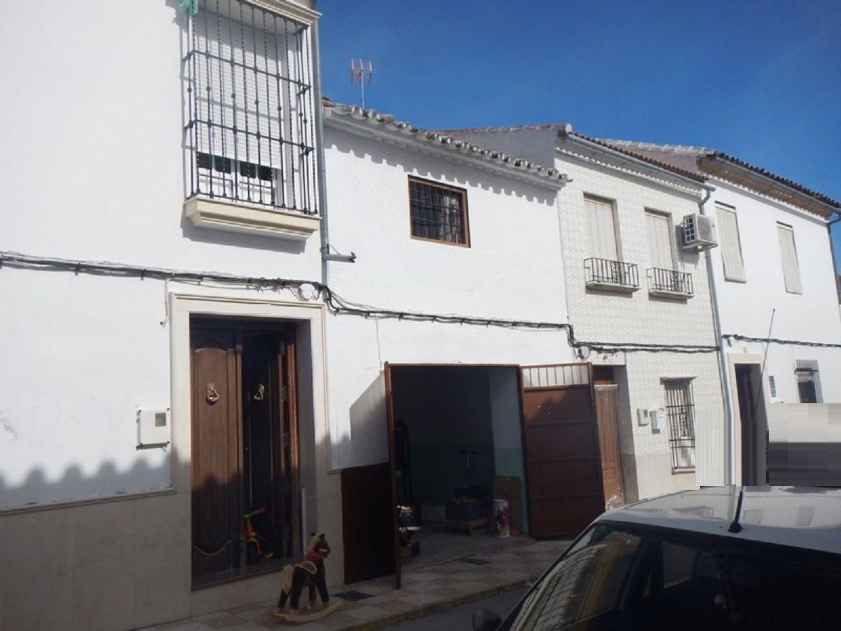 Exterior view of House or chalet for sale in El Rubio