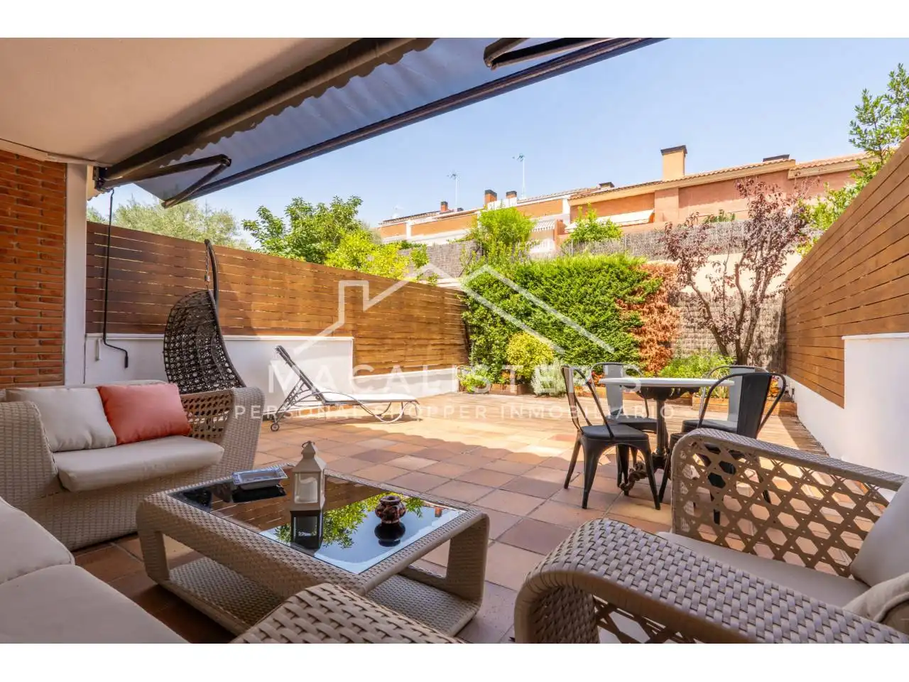 Terraza de Casa adosada en venta en Vilassar de Mar con Aire acondicionado, Calefacción y Jardín privado