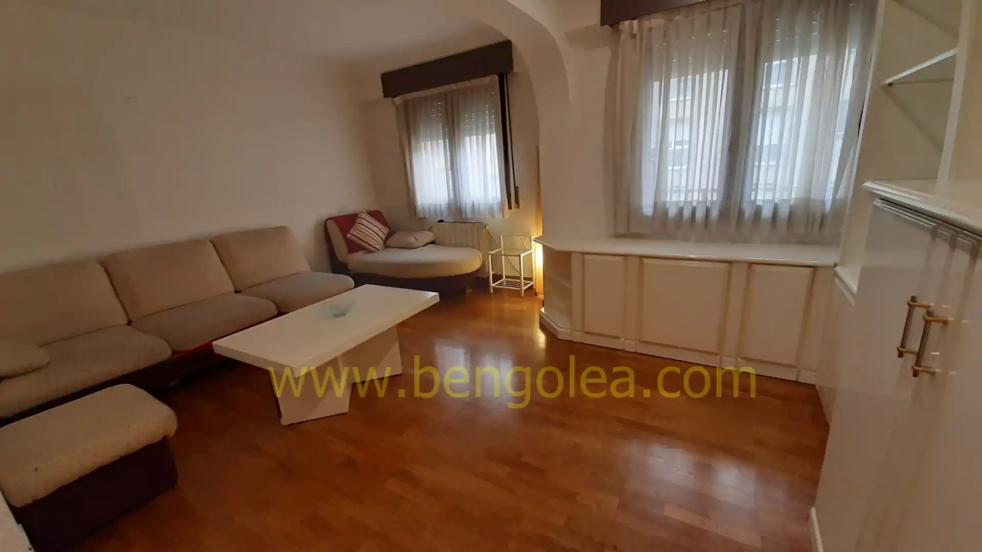 Sala de estar de Piso en venta en Barakaldo  con Calefacción, Amueblado y Balcón