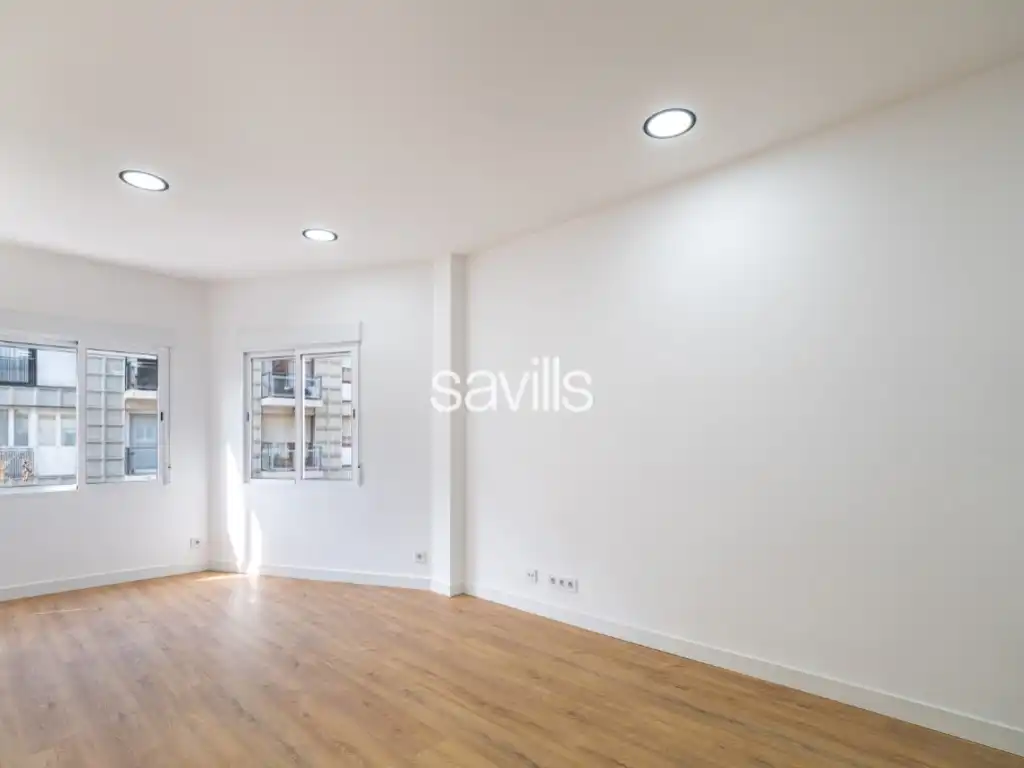 Dormitori de Apartament en venda en Barcelona