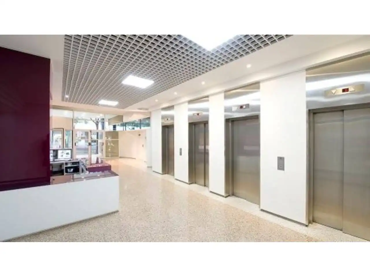 Office for rent in Madrid  with Heating and Alarm