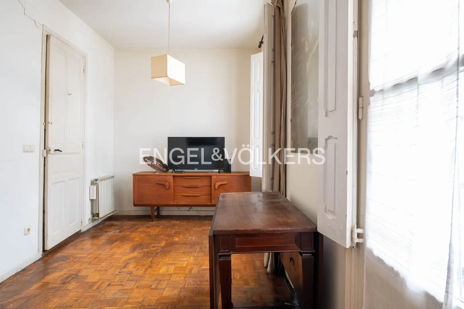 Sala de estar de Piso en venta en Donostia - San Sebastián  con Calefacción y Balcón