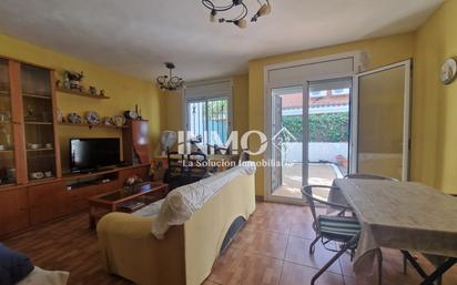 Living room of Single-family semi-detached for sale in Cambrils  with Terrace