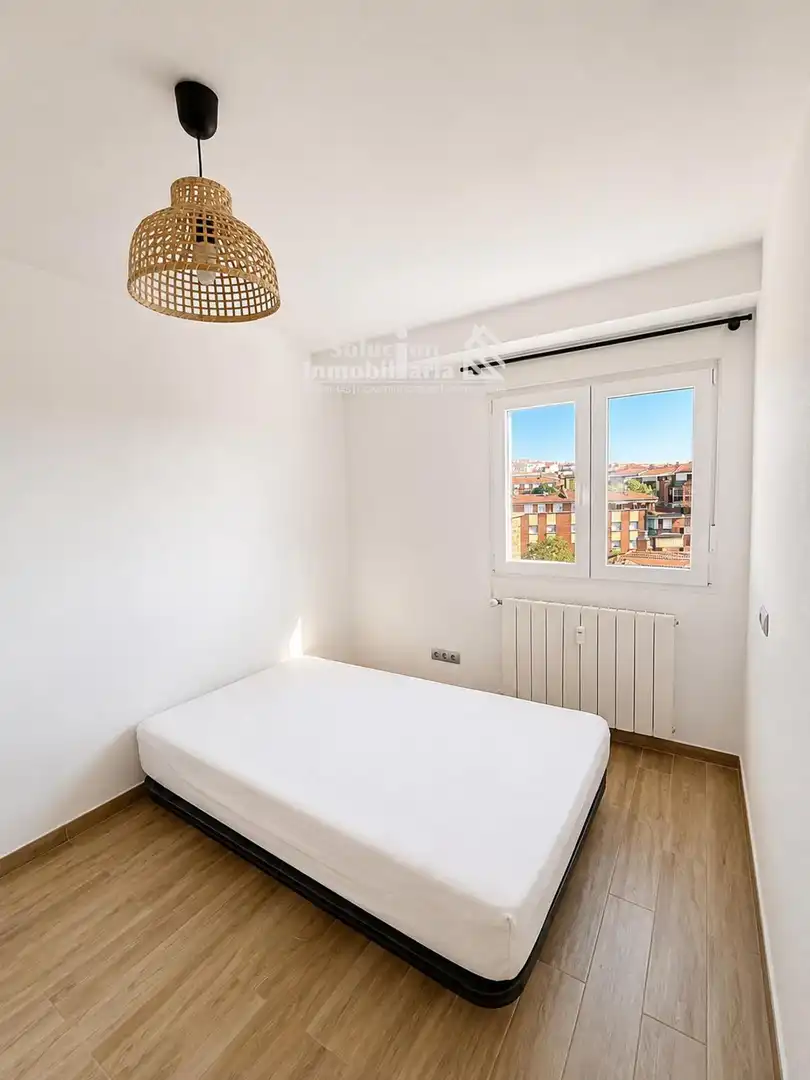 Habitación de Ático de alquiler en Salamanca con Calefacción, Terraza y Amueblado