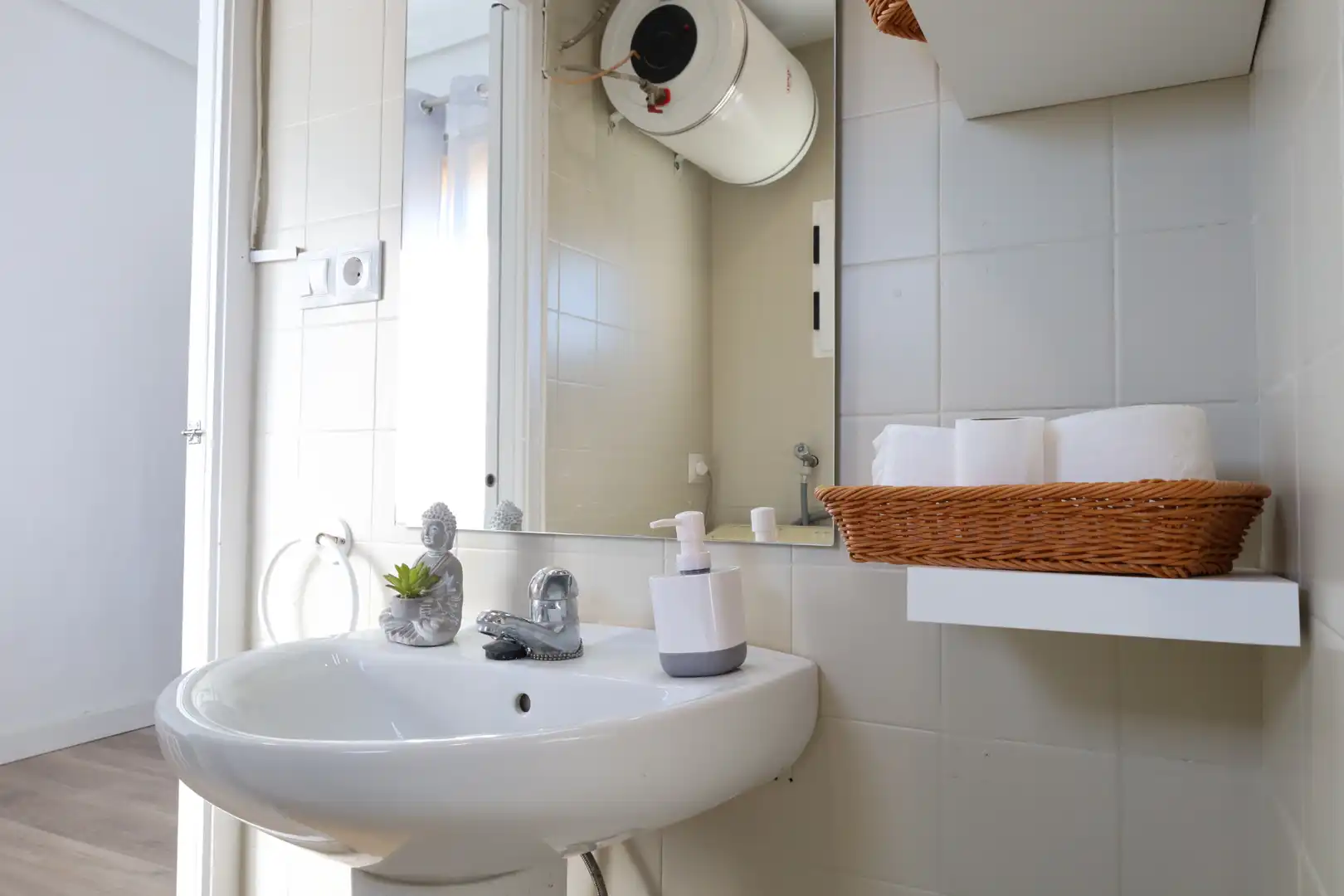 Badezimmer von Wohnung zur Miete in Jijona / Xixona mit Heizung, Möbliert und Ofen