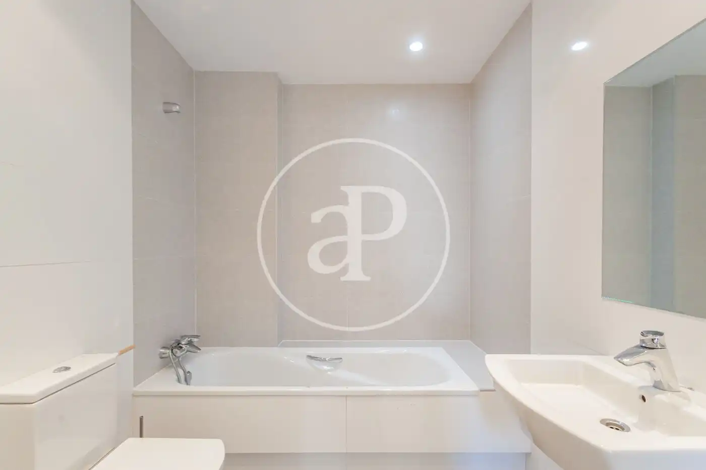 Flat with pool to rent in C. de Peñalara de Aravaca, imagen 17