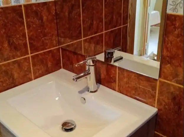 Baño de Piso para compartir en Mazarrón con Aire acondicionado, Calefacción y Jardín privado