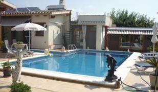 Piscina de Finca rústica en venda en Camarles amb Terrassa i Piscina