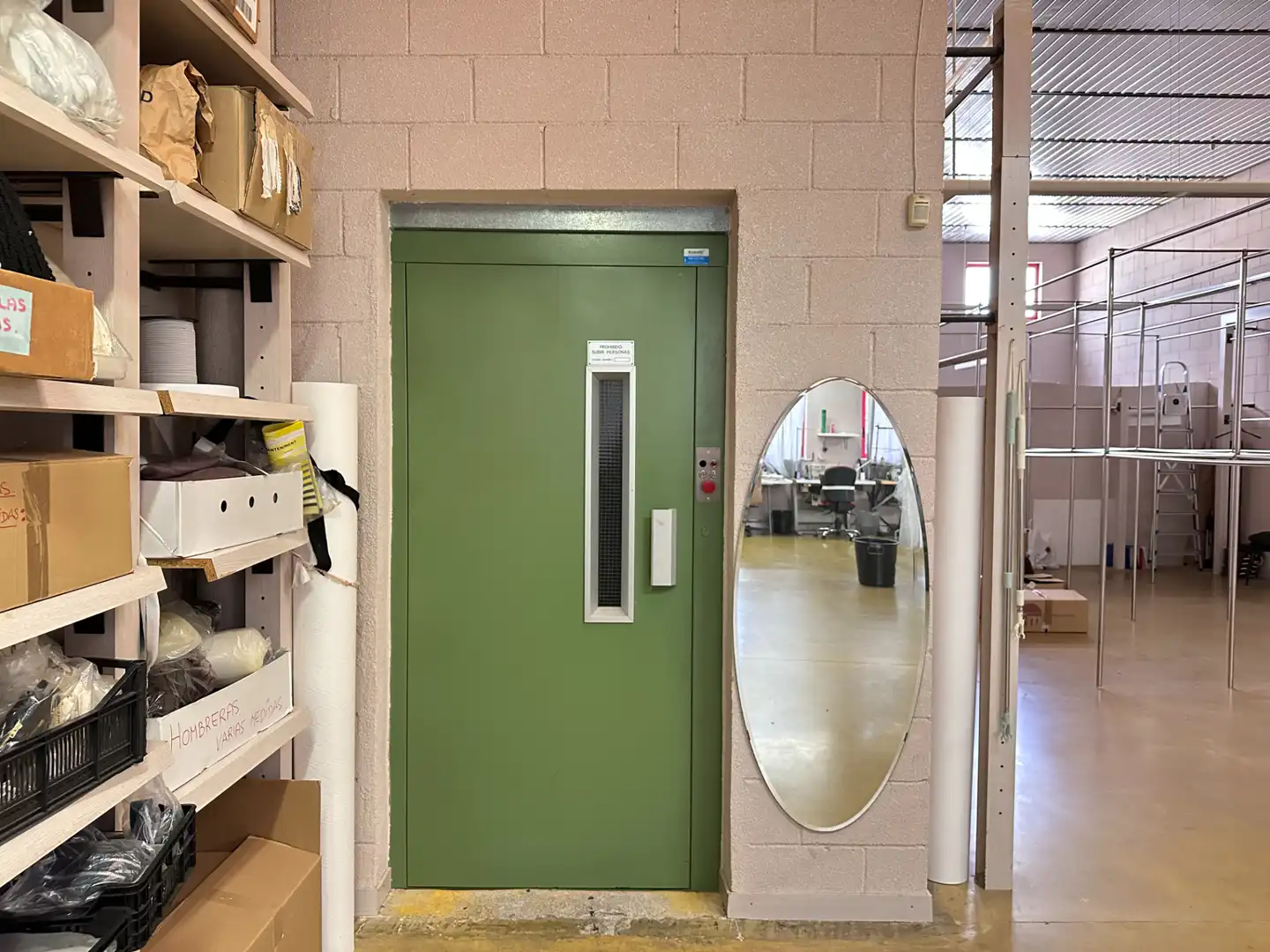 Nave industrielle avec ascenseur à louer à Carrer de la Gran Bretanya, imagen 6