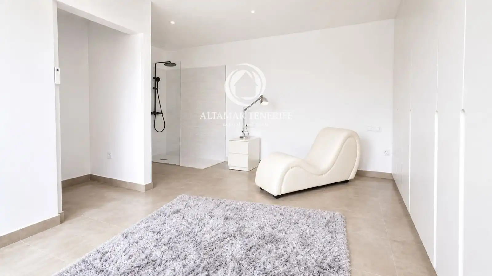 Habitación de Apartamento en venta en Adeje con Terraza, Trastero y Piscina