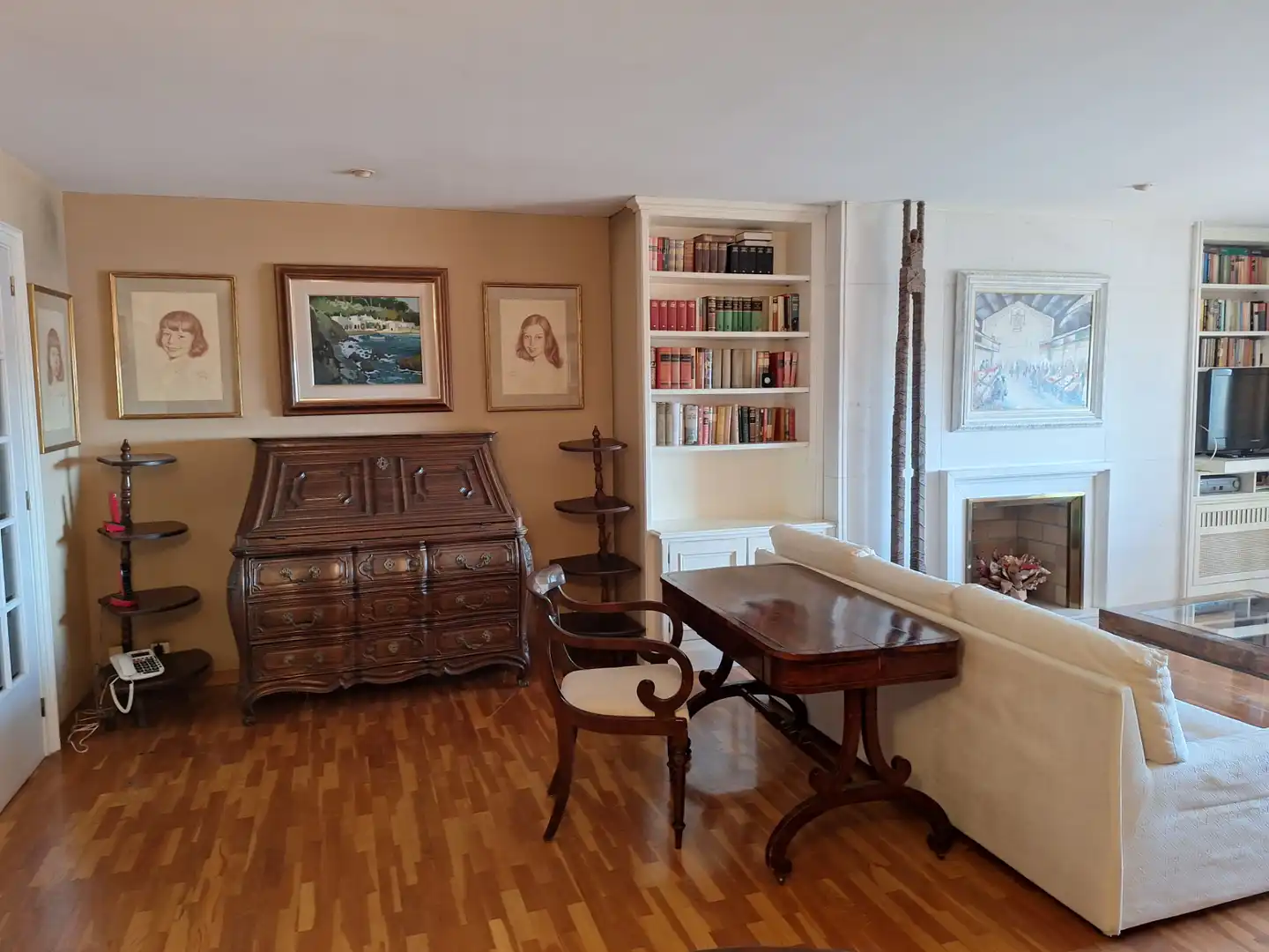 Flat with terrace for sale in Carrer de Moragas, imagen 9