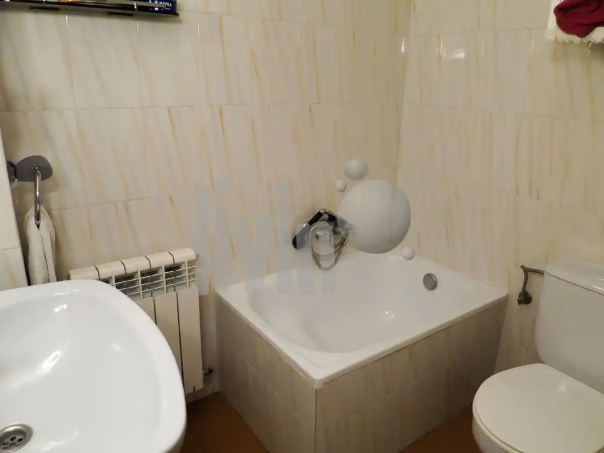 Bany de Casa o xalet en venda en Jaén