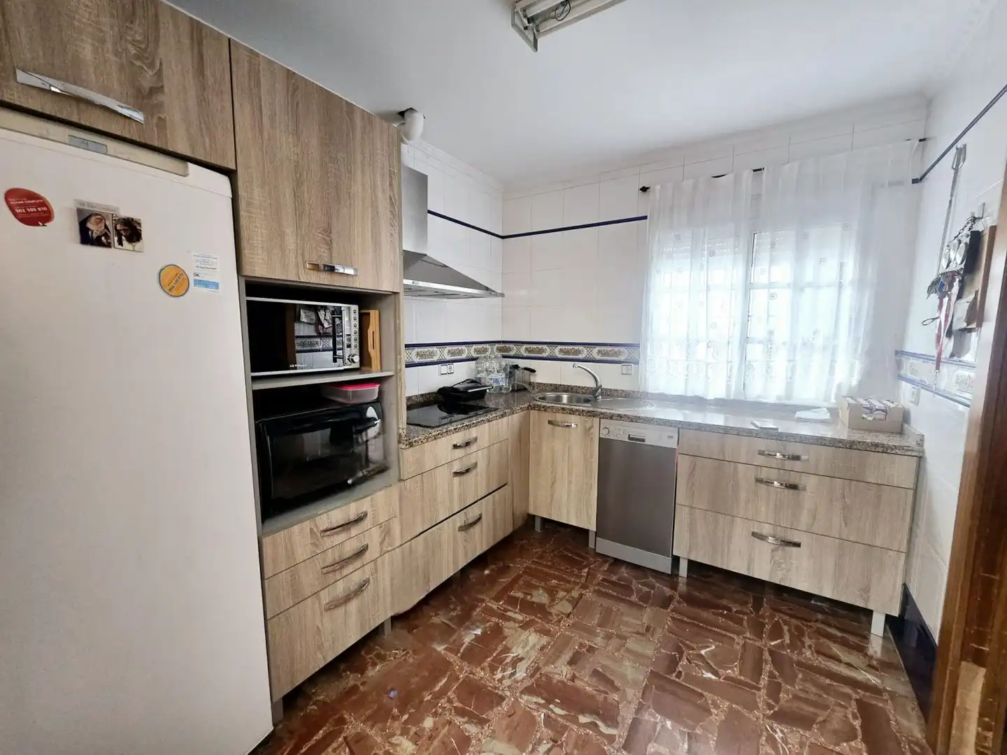 Cocina de Casa o chalet en venta en Alcalá de Guadaira con Aire acondicionado