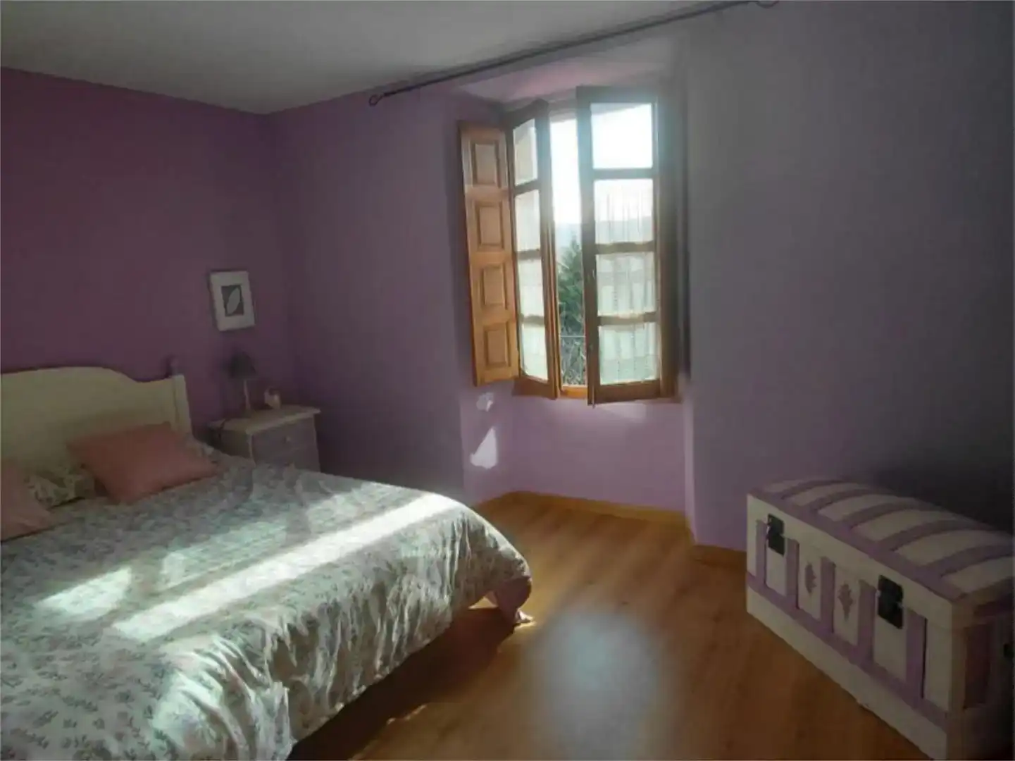 Dormitori de Casa adosada en venda en Valderredible amb Piscina i Balcó
