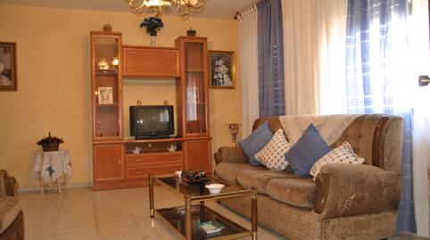 Foto 4 de Casa adosada en venda a Calle Genil, Alagón del Río, Cáceres