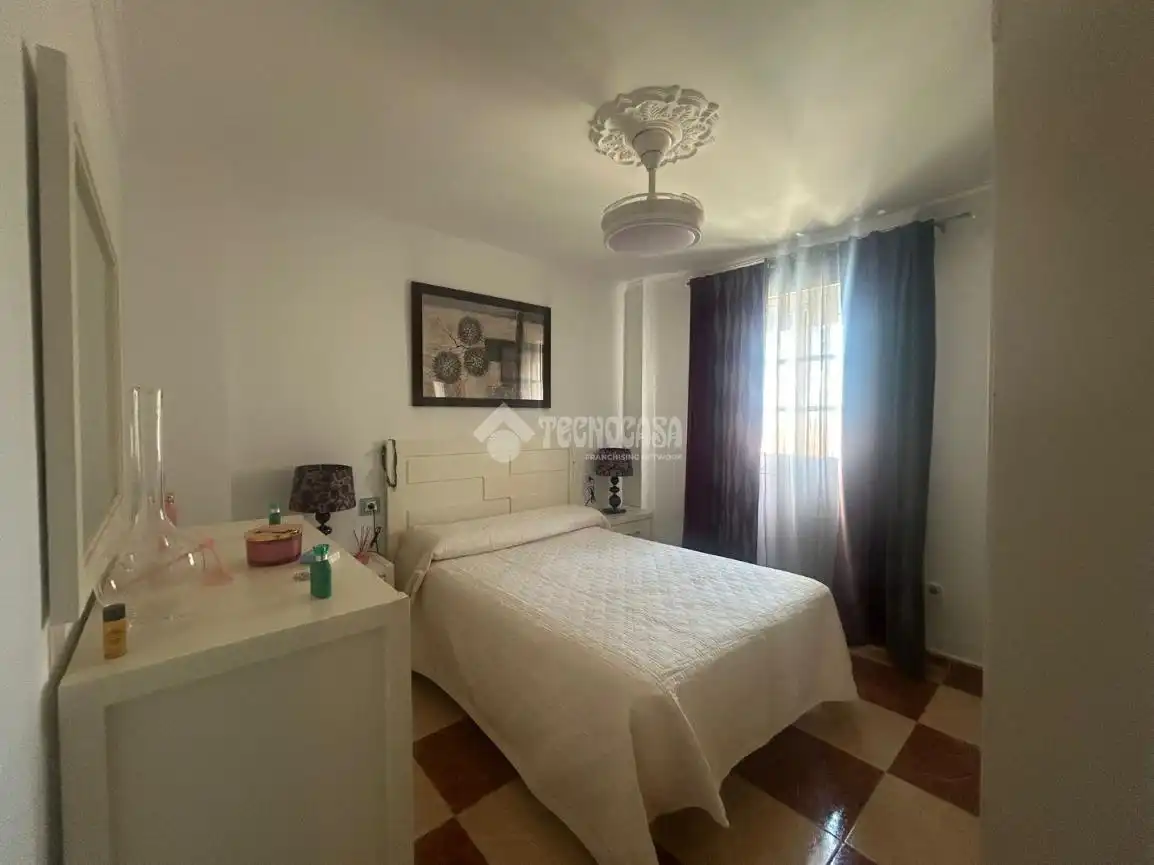 Habitación de Piso en venta en Arahal con Aire acondicionado, Calefacción y Terraza