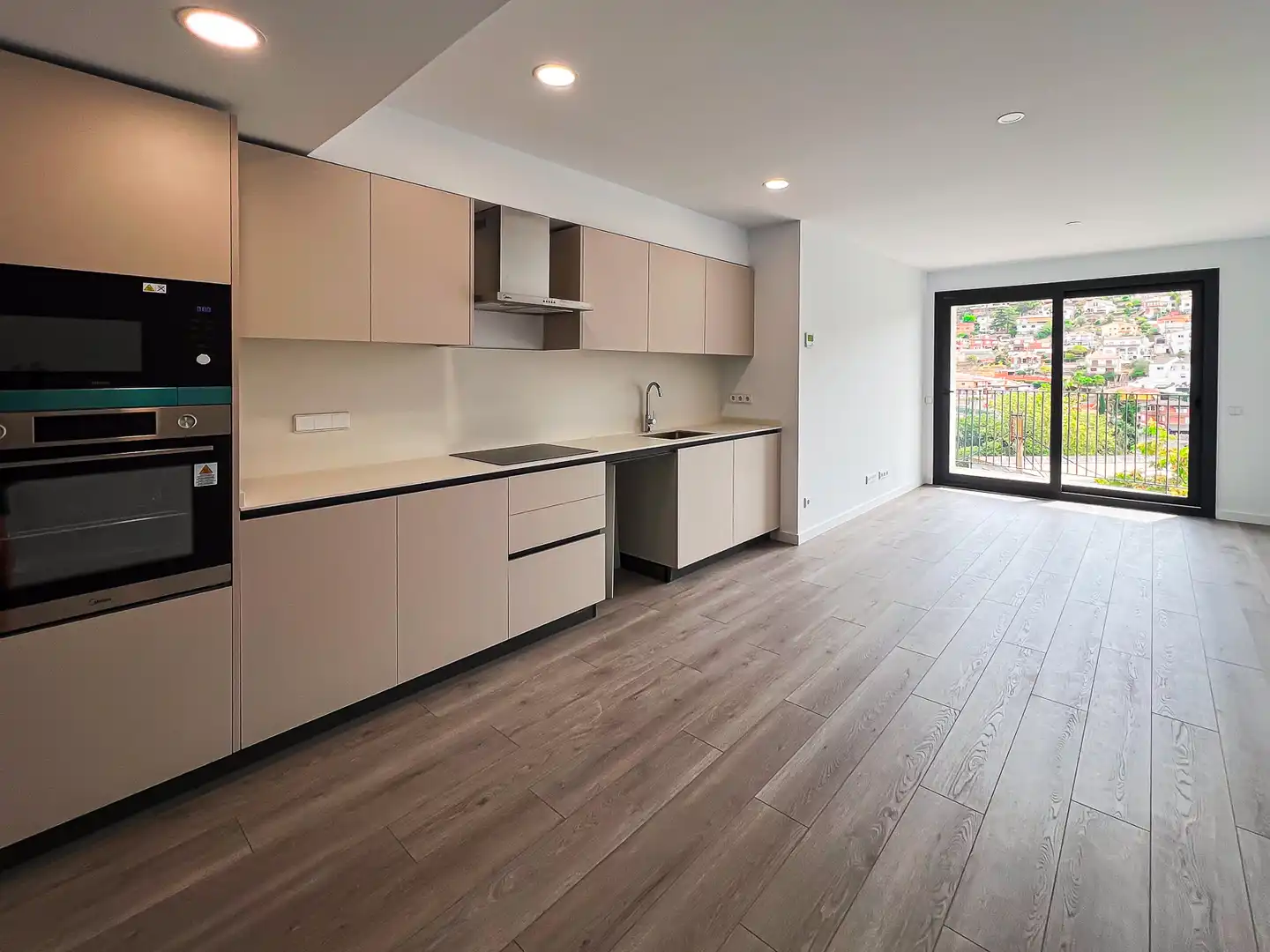 Bajo de obra nueva con ascensor en venta en Carrer Major 490, imagen 16