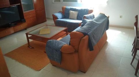 Foto 2 de Planta baja de alquiler en Centro, Melilla