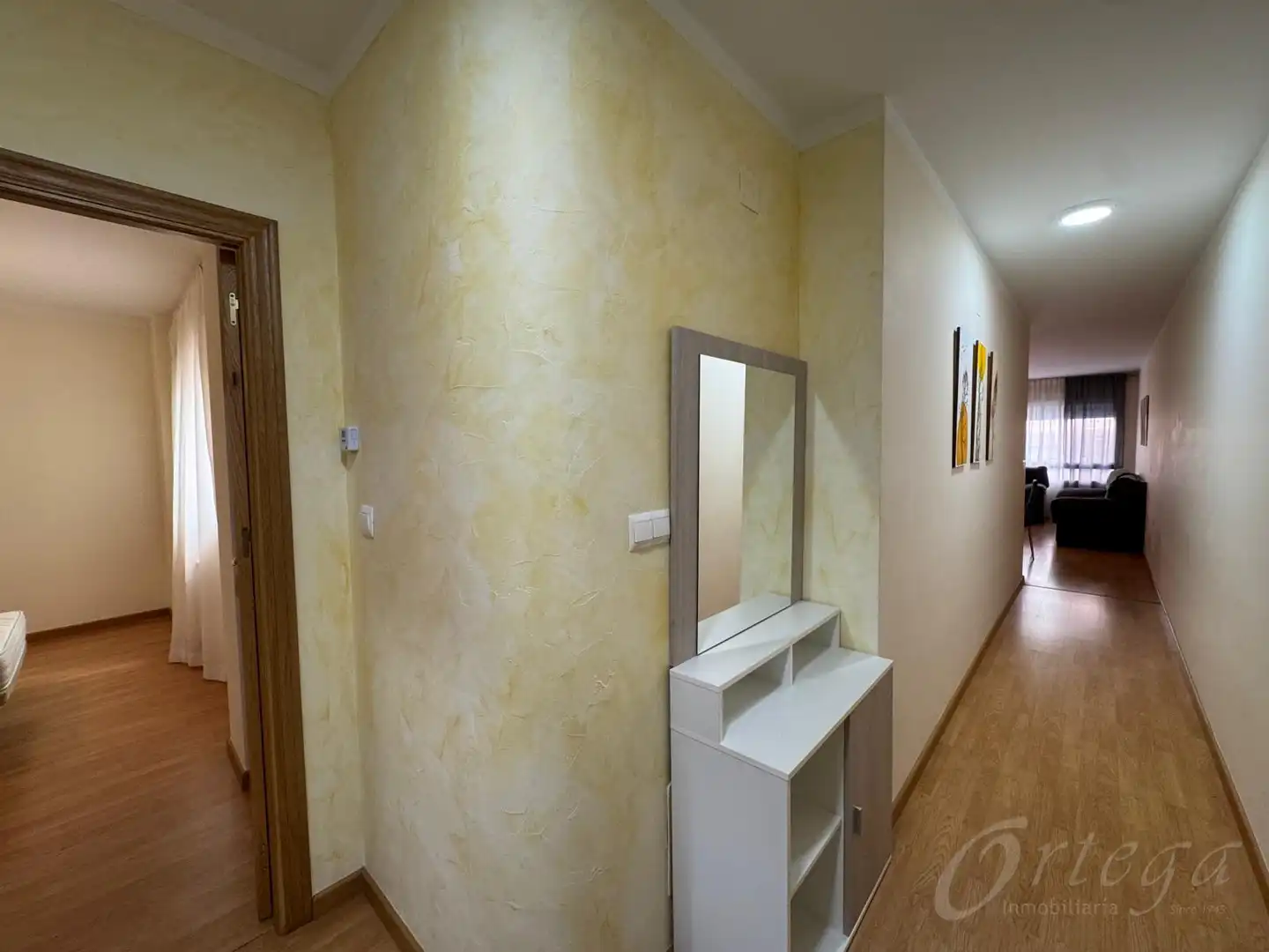 Wohnung zum Verkauf in Cehegín mit Klimaanlage, Heizung und Terrasse
