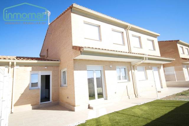 Casa-chalet en Venta en Polán