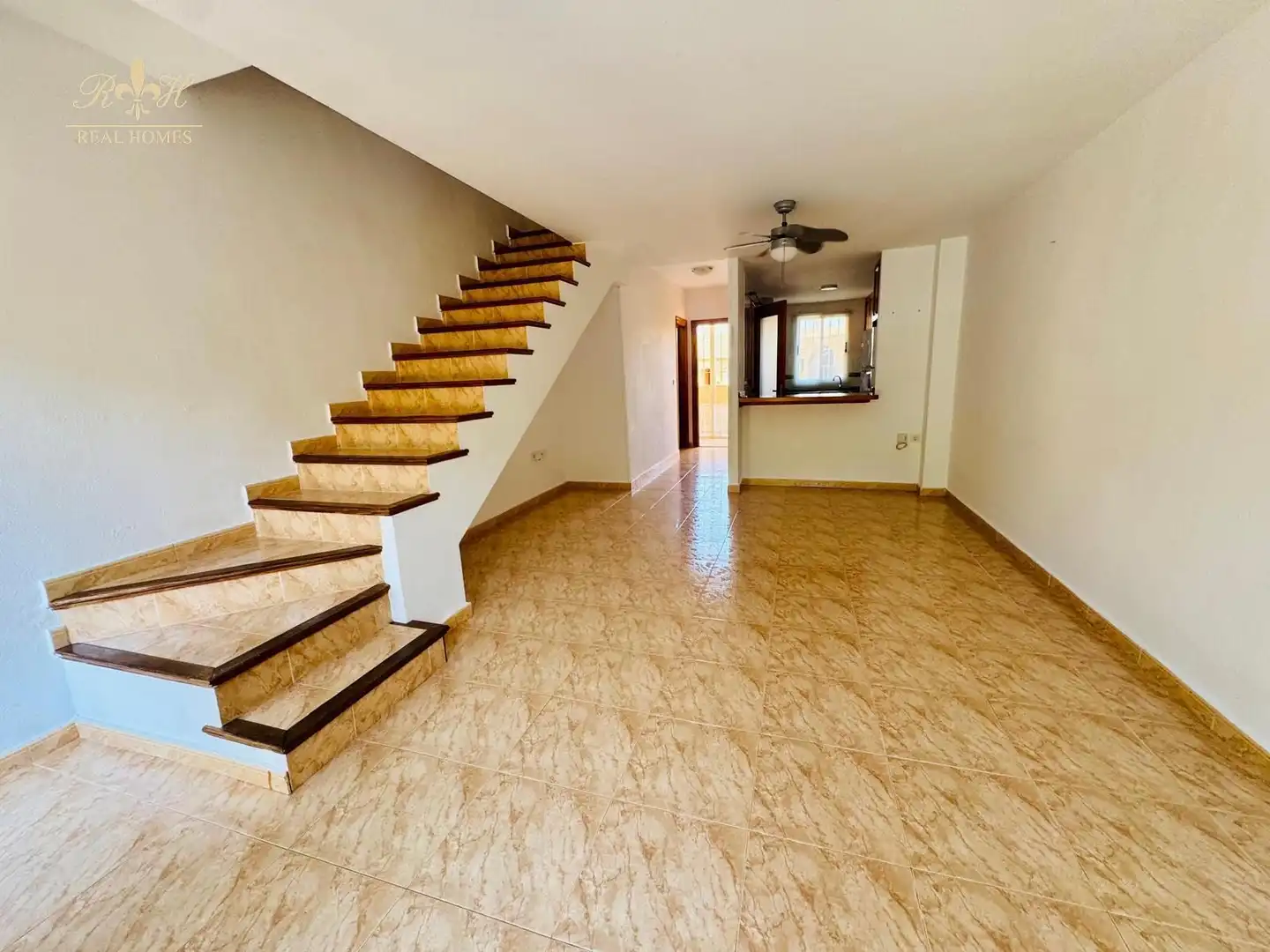 Dúplex en venta en L'Alfàs del Pi con Aire acondicionado, Jardín privado y Piscina