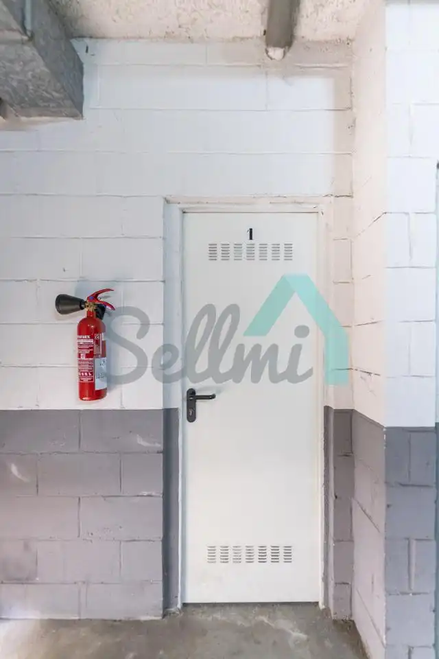 Piso en venta en Oviedo  con Calefacción, Parquet y Trastero